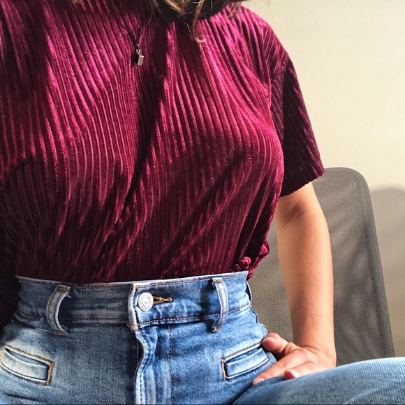 Burgundy t-shirt - Picture 2 of 8